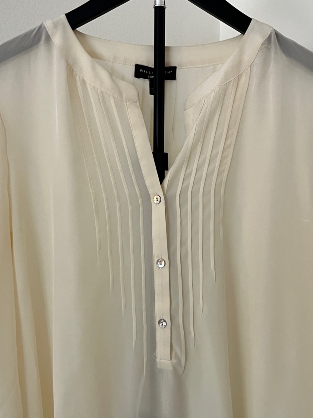 ✨ NWOT! Elegant Willi Smith 100% Silk Ivory Blouse | Office to Evening Chic - Picture 5 of 13
